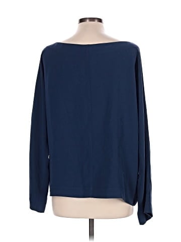 St. John Long Sleeve Top (view 2)
