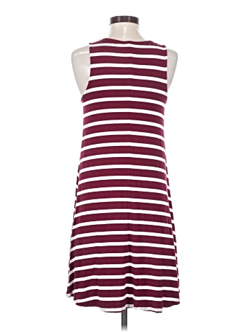 Old Navy Casual Dress (view 2)