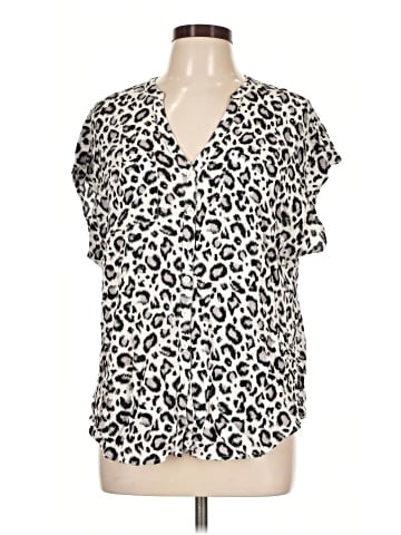 Torrid Short Sleeve Blouse (view 1)