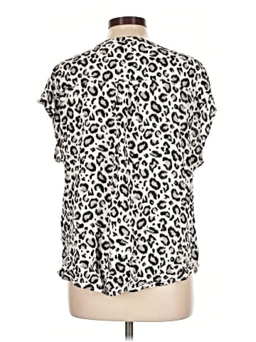 Torrid Short Sleeve Blouse (view 2)