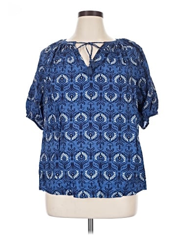 Lane Bryant Short Sleeve T-Shirt (view 1)