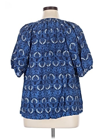 Lane Bryant Short Sleeve T-Shirt (view 2)