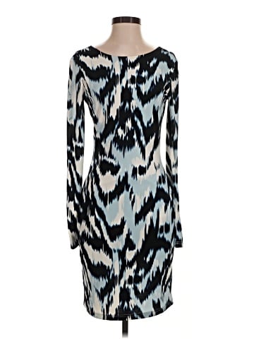 Jennifer Lopez Casual Dress (view 1)