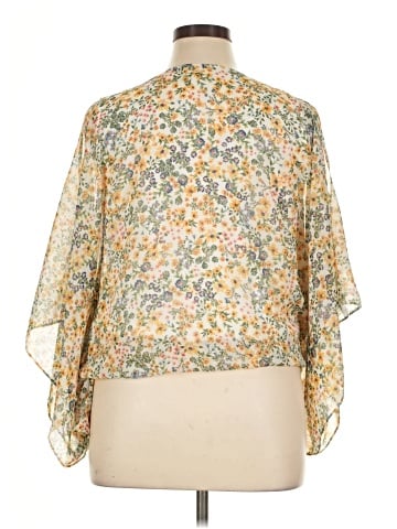 Elizabeth and James 3/4 Sleeve Blouse (view 2)
