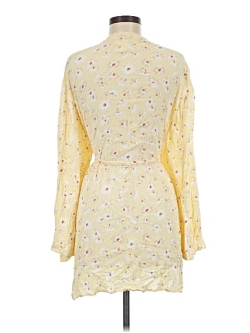 Billabong Casual Dress (view 2)