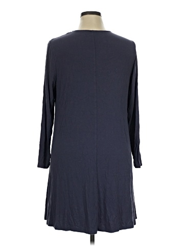 Old Navy Casual Dress (view 2)