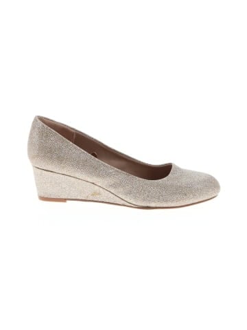Unbranded Wedges (view 1)