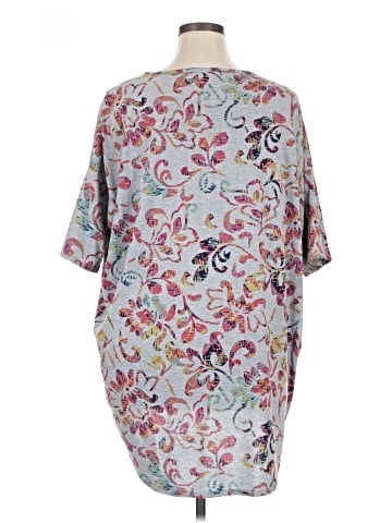 Lularoe 3/4 Sleeve T-Shirt (view 2)