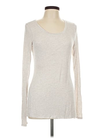 Maurices Long Sleeve T-Shirt (view 1)