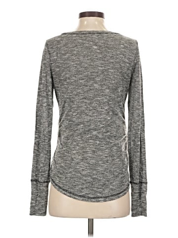 Liz Lange Maternity for Target 3/4 Sleeve T-Shirt (view 2)