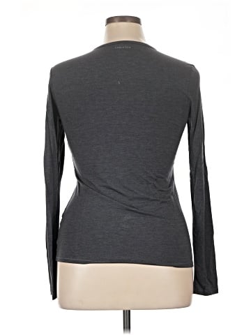 Fabletics Long Sleeve T-Shirt (view 2)