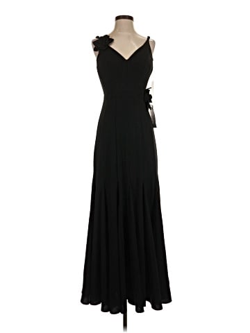 Taylor Cocktail Dress (view 1)