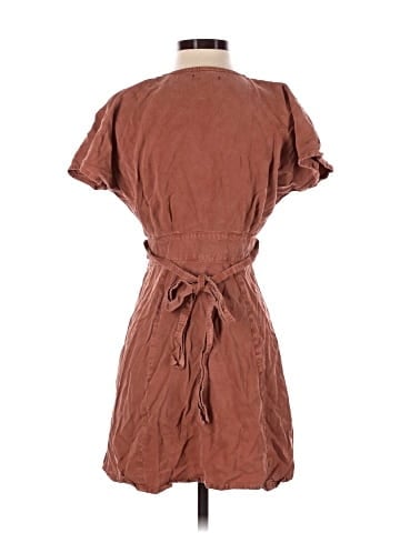 Quince Casual Dress (view 2)