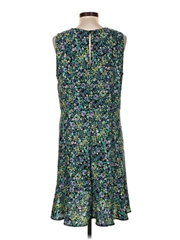 Ann Taylor LOFT Outlet Cocktail Dress (view 2)