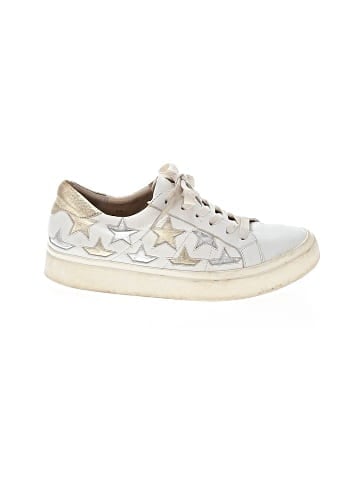 VANELi Sneakers (view 1)