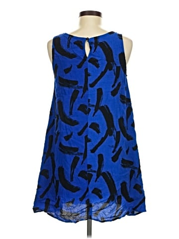 Forever 21 Sleeveless Blouse (view 2)