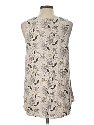 Old Navy Sleeveless T-Shirt (view 2)