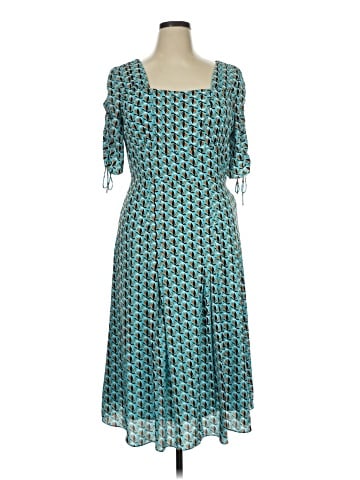 Diane von Furstenberg Casual Dress (view 1)