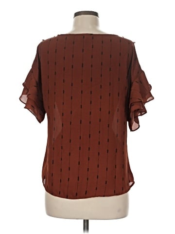 E&M Collection Short Sleeve Blouse (view 2)