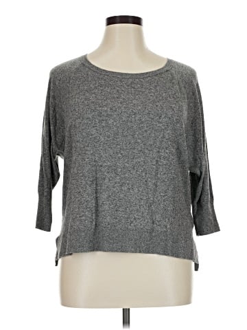 American Eagle Outfitters Pullover Sweater (view 1)
