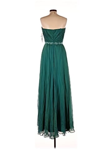 Badgley Mischka Cocktail Dress (view 2)