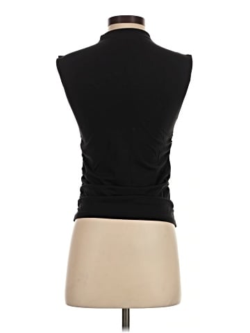 MNG Sleeveless T-Shirt (view 2)