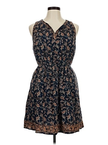 Market and Spruce Casual Dress (view 1)
