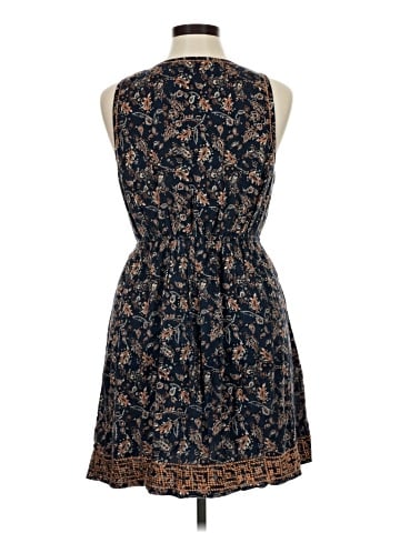 Market and Spruce Casual Dress (view 2)