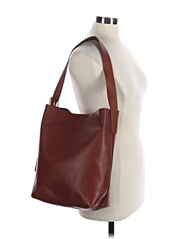 Madewell The Essential Bucket Tote in Leather (view 2)