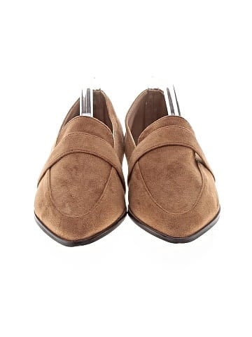 Unbranded Flats (view 2)