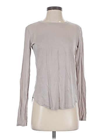 Vince. Long Sleeve T-Shirt (view 1)