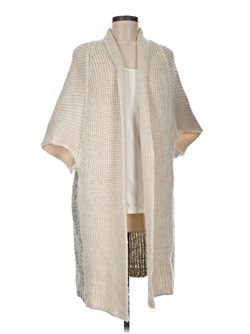 Elan Poncho (view 1)