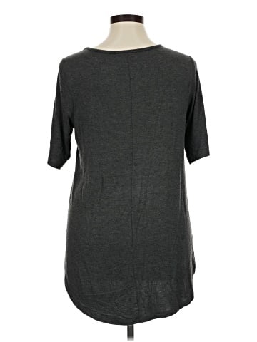 Torrid Short Sleeve T-Shirt (view 2)