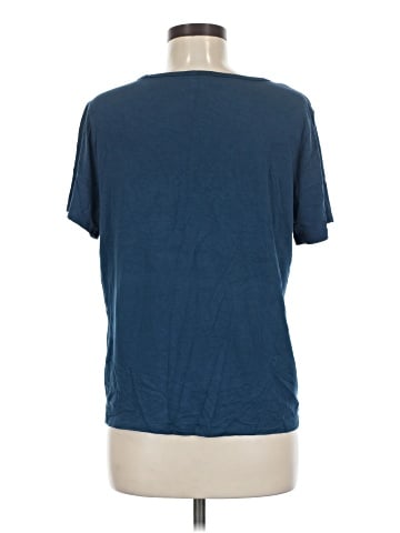 Old Navy Short Sleeve T-Shirt (view 2)