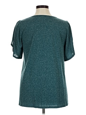 Lane Bryant Short Sleeve T-Shirt (view 2)