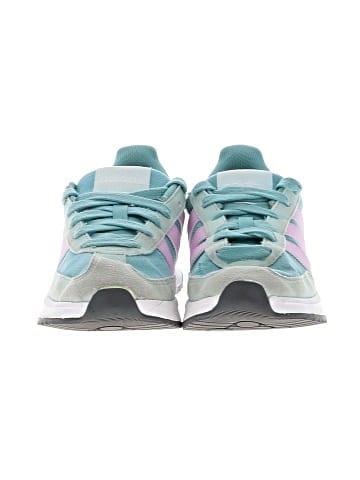 Adidas Sneakers (view 2)