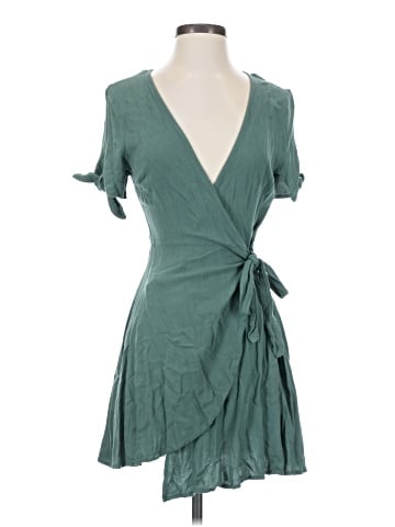 Le Lis Cocktail Dress (view 1)