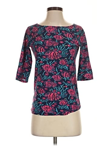 Lilly Pulitzer 3/4 Sleeve T-Shirt (view 1)