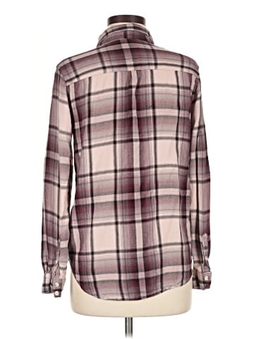 Mossimo Supply Co. Long Sleeve Button-Down Shirt (view 2)