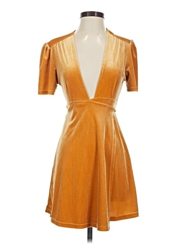 Billabong Cocktail Dress (view 1)