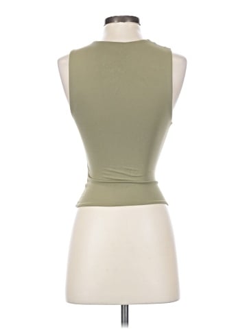 Aritzia Sleeveless Top (view 2)