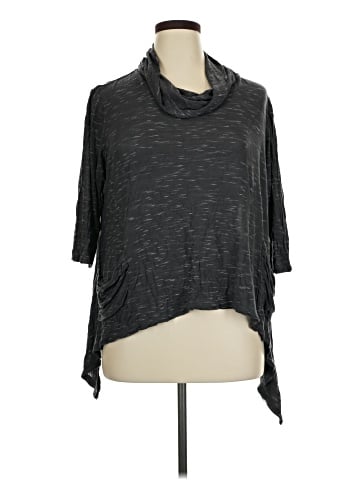 LOGO by Lori Goldstein 3/4 Sleeve Top (view 1)