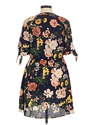 Vince Camuto Casual Dress (view 2)
