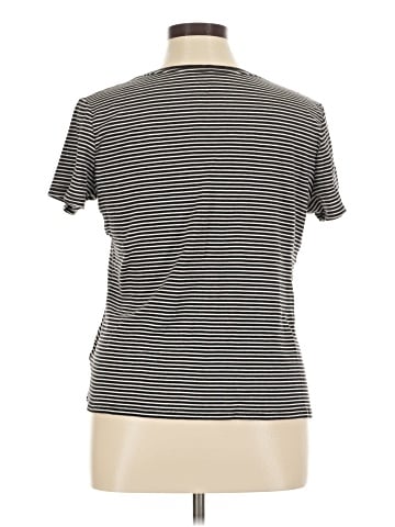 Croft & Barrow Short Sleeve T-Shirt (view 2)