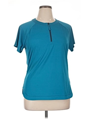 Title Nine Short Sleeve Top (view 1)