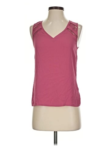 Express Outlet Sleeveless Top (view 1)