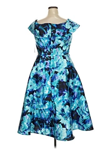 Alex Evenings Cocktail Dress (view 2)