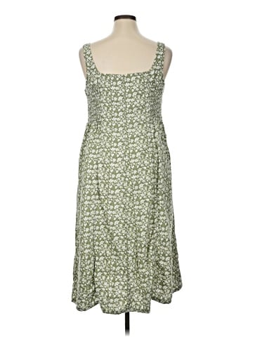 Old Navy Casual Dress (view 2)