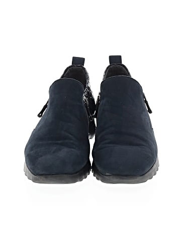 Munro American Ankle Boots (view 2)