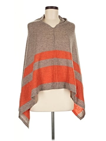 Celeste Poncho (view 1)